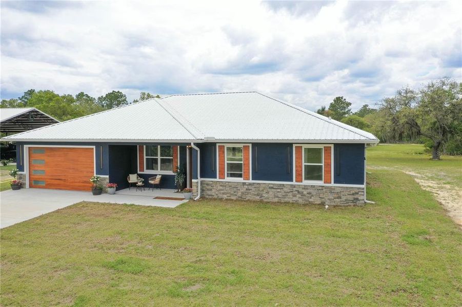 Image 86 of a home in .