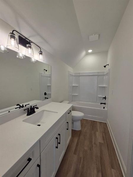 Furnished interior view inside a new home in , Waleska (Image 9).