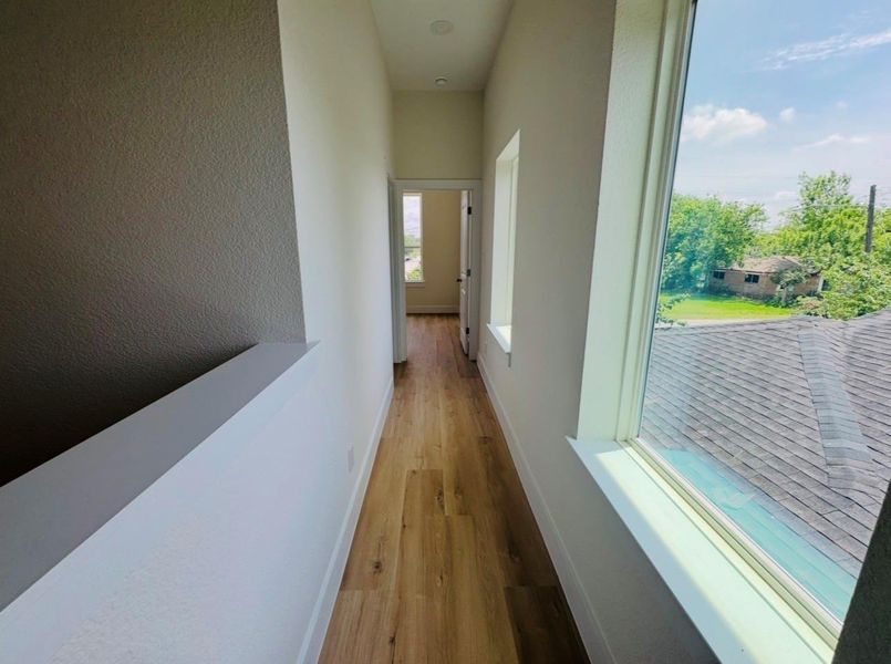 Spacious, unfurnished interior of a new home in , Houston (Image 21).