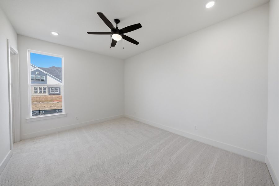Spacious, unfurnished interior of a new home in Park Place - 80' Lots, Prosper (Image 23).