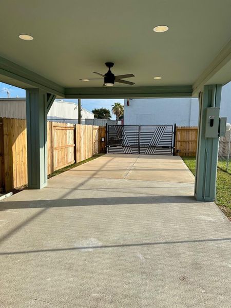 Exterior details and patio area of a home in , Galveston (Image 20).