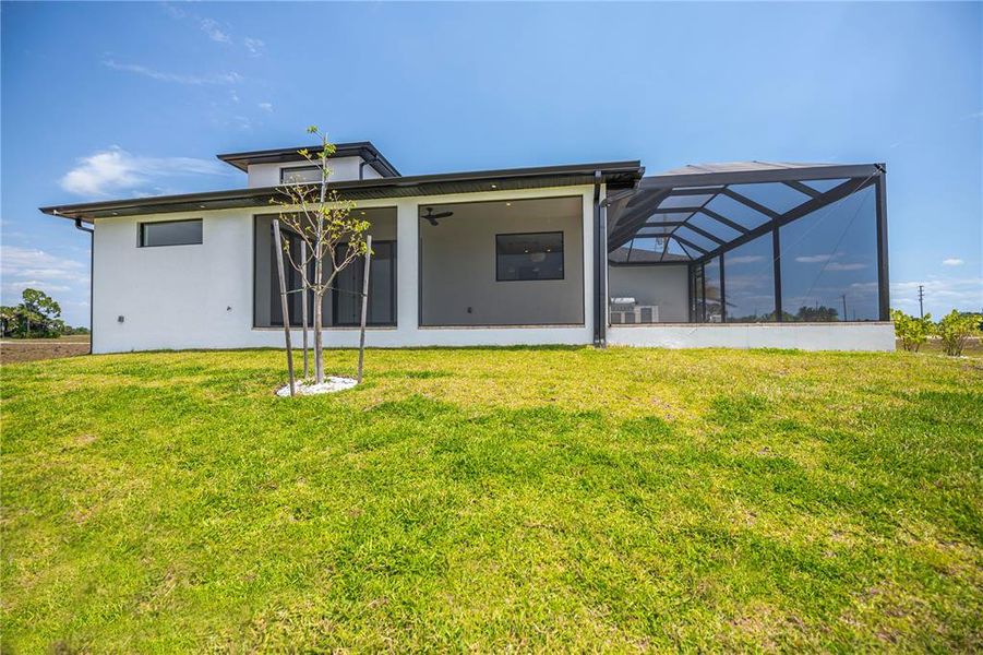 Exterior details and patio area of a home in , Placida (Image 36).