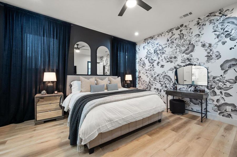 Furnished interior view inside a new home in , Dallas (Image 36). Furnished interior view inside a new home in , Dallas (Image 36).