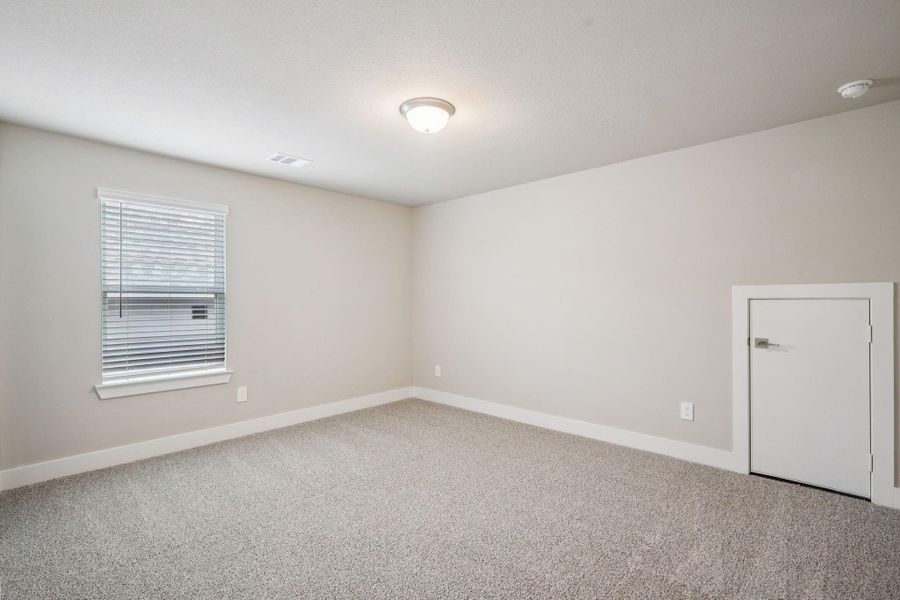 Spacious, unfurnished interior of a new home in Montgomery Oaks - Estate, Conroe (Image 44). Spacious, unfurnished interior of a new home in Montgomery Oaks - Estate, Conroe (Image 44).