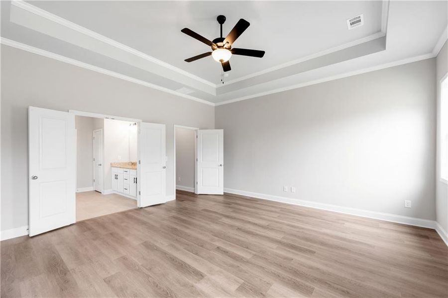 Spacious, unfurnished interior of a new home in Hidden Fields, Hoschton (Image 30).
