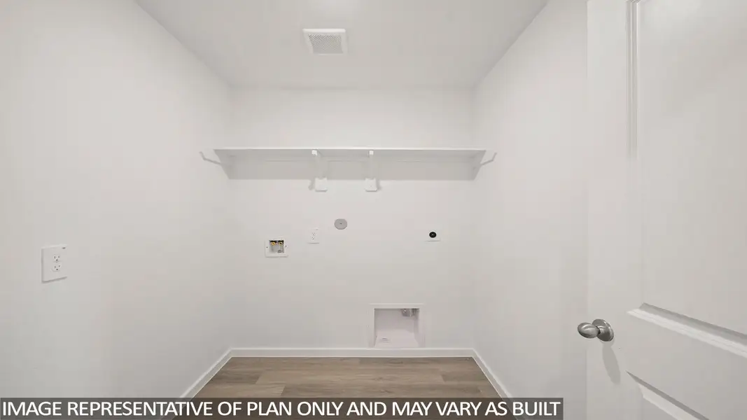 Spacious, unfurnished interior of a new home in Mill Creek, Magnolia (Image 26). Spacious, unfurnished interior of a new home in Mill Creek, Magnolia (Image 26).