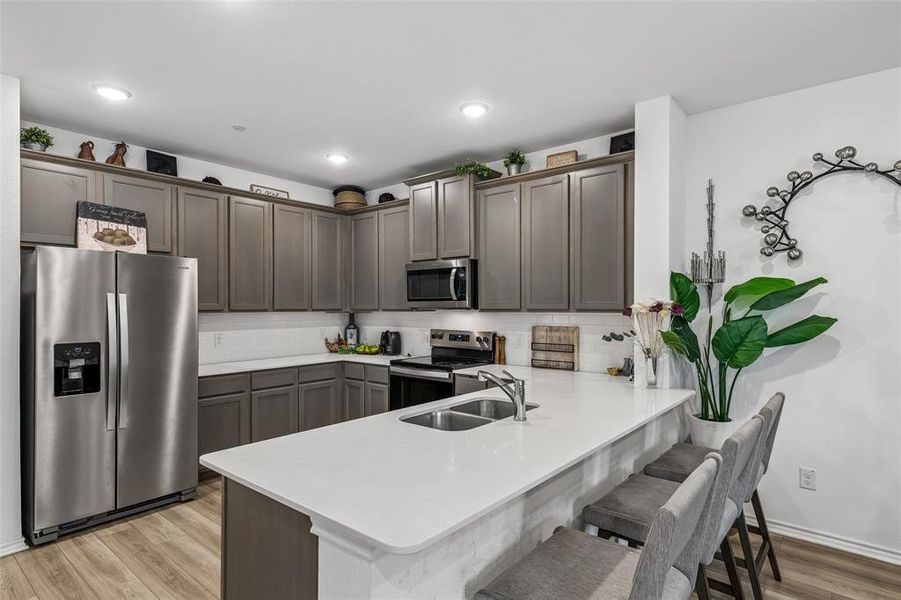 Furnished interior view inside a new home in Cloverleaf Crossing Townhomes, Mesquite (Image 4).