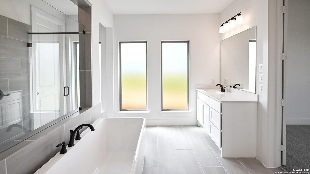 Image 35 of a home in Homestead 55'. Image 35 of a home in Homestead 55'.