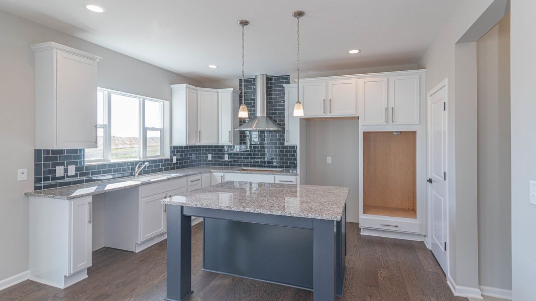 Representative furnished interior of a home built from the The Winslow by Norfolk Homes in Valleys, Jackson (Image 15).