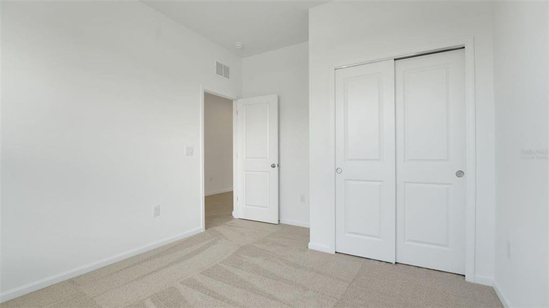 Spacious, unfurnished interior of a new home in Annabelle Estates, Lake Wales (Image 20).
