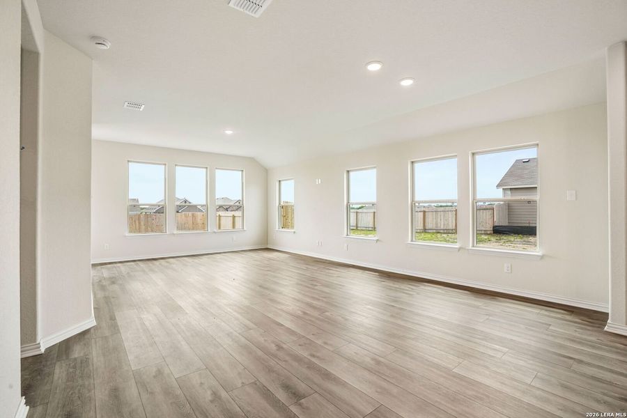 Spacious, unfurnished interior of a new home in Prairie Green, Converse (Image 23).