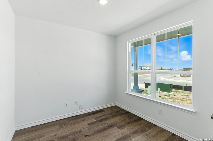 Spacious, unfurnished interior of a new home in , New Braunfels (Image 25).