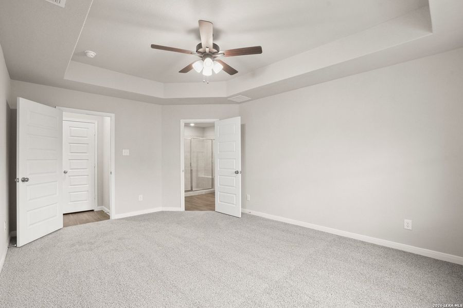 Spacious, unfurnished interior of a new home in Swenson Heights, Seguin (Image 21).