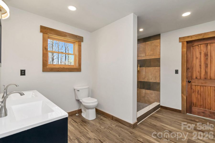 Furnished interior view inside a new home in , Laurel Springs (Image 4).