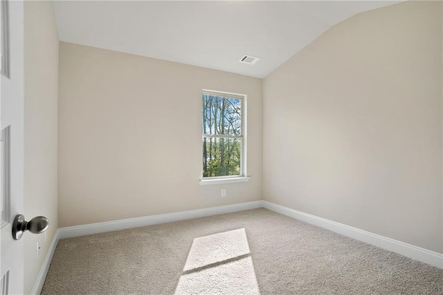 Spacious, unfurnished interior of a new home in Paces Estates, Lithia Springs (Image 25). Spacious, unfurnished interior of a new home in Paces Estates, Lithia Springs (Image 25).