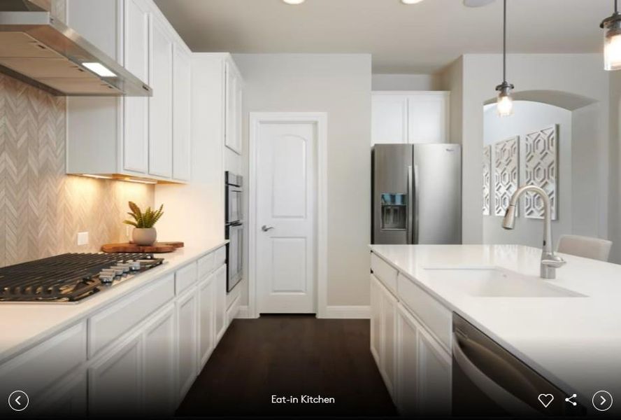 Furnished interior view inside a new home in La Cima, San Marcos (Image 14).