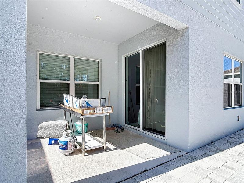 Exterior details and patio area of a home in , Daytona Beach (Image 4).