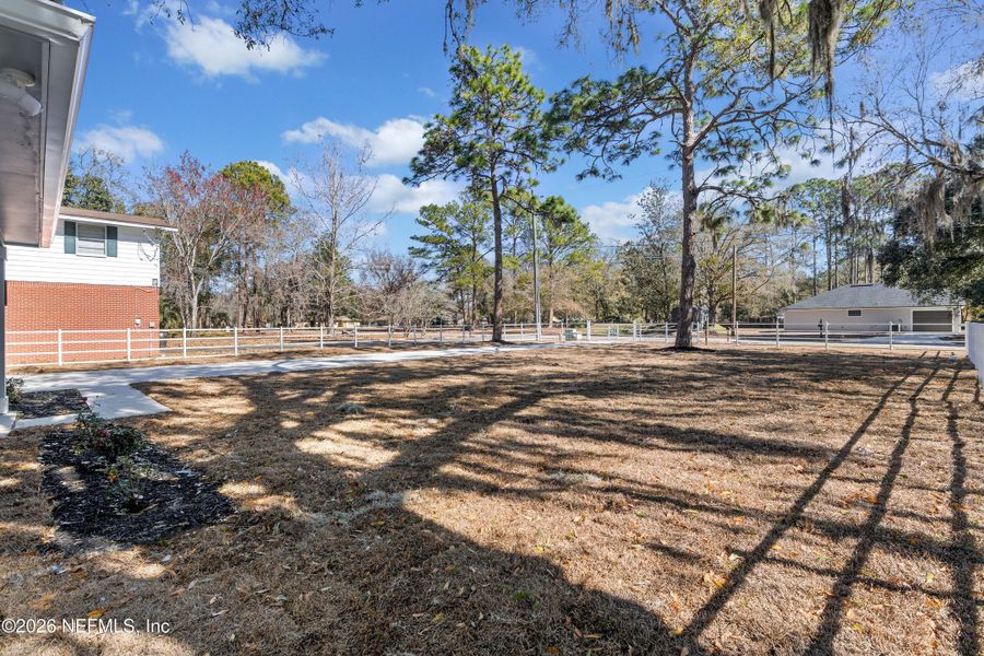 Image 40 of a home in .