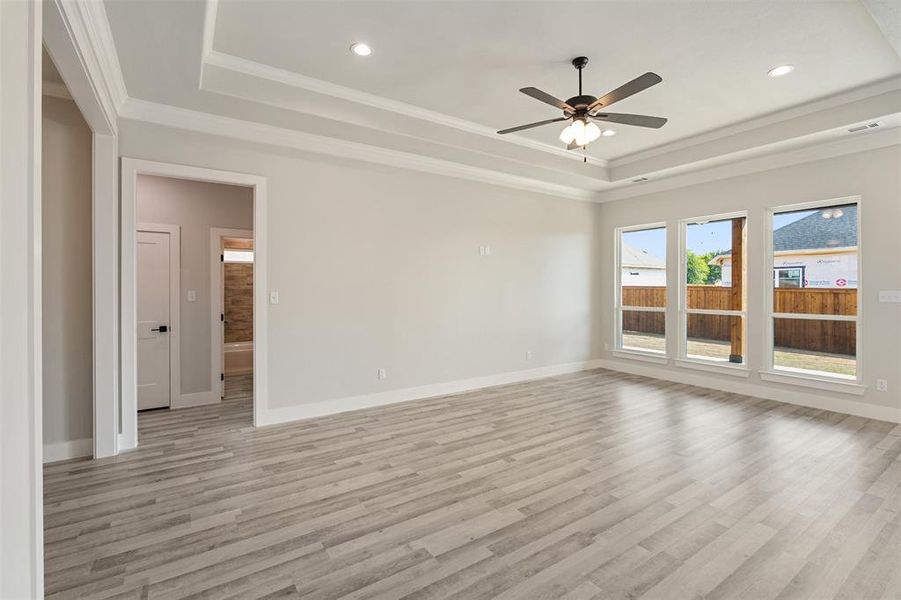 Spacious, unfurnished interior of a new home in , Mabank (Image 19).