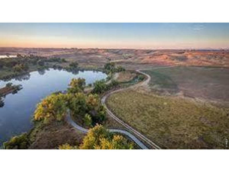 Natural landscape and outdoor views near Trevenna in Windsor (Image 25).
