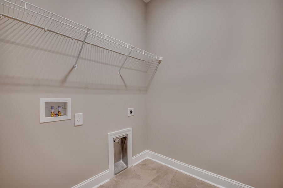 Spacious, unfurnished interior of a new home in The Groves of Berkeley, Moncks Corner (Image 29).
