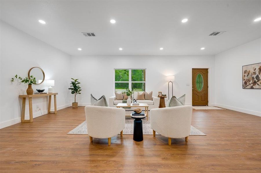 Furnished interior view inside a new home in , Sumner (Image 10).