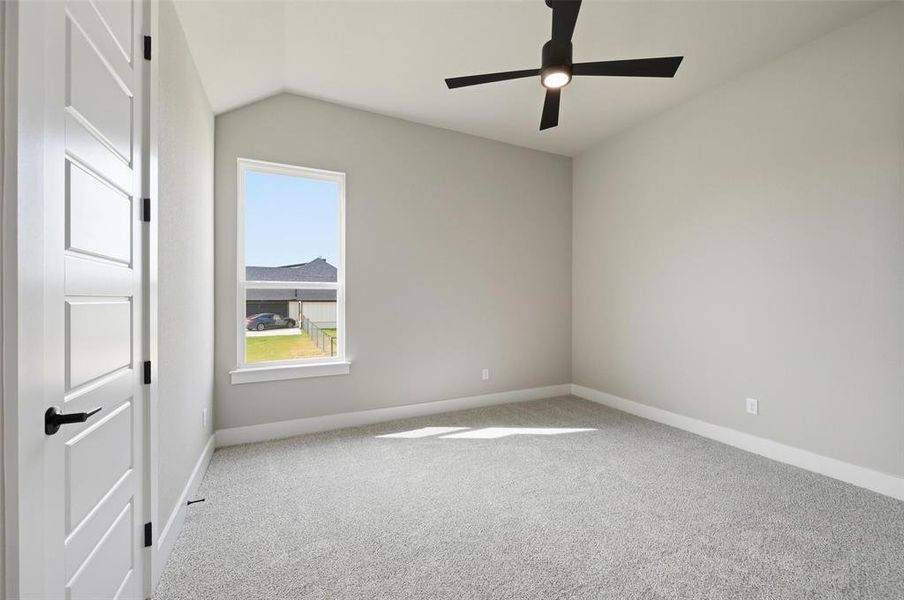 Spacious, unfurnished interior of a new home in Rocky Top Ranch, Reno (Image 37). Spacious, unfurnished interior of a new home in Rocky Top Ranch, Reno (Image 37).