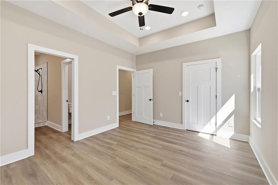 Spacious, unfurnished interior of a new home in , Clarkesville (Image 31).