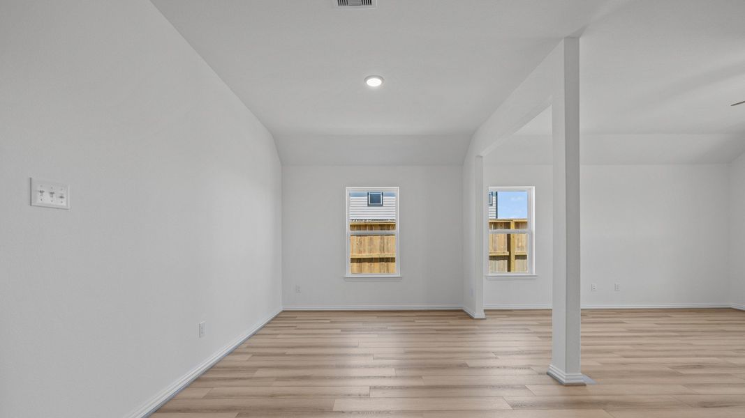 Furnished interior view inside a new home in Oakwood Estates, Waller (Image 25).