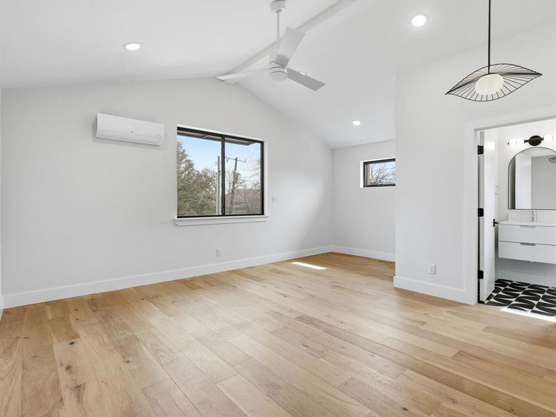 Spacious, unfurnished interior of a new home in , Fort Worth (Image 34).