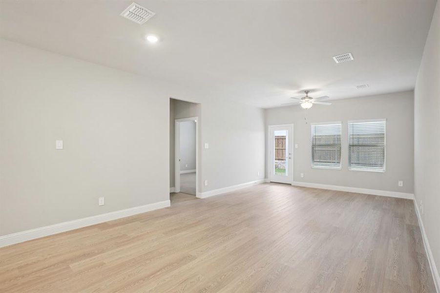 Spacious, unfurnished interior of a new home in Parks at Foster Crossing - Spring Series, Anna (Image 19).