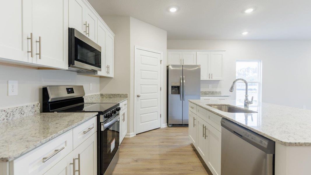 Representative furnished interior of a home built from the Plan by D.R. Horton in Greystone, Crawfordville (Image 6). Representative furnished interior of a home built from the Plan by D.R. Horton in Greystone, Crawfordville (Image 6).