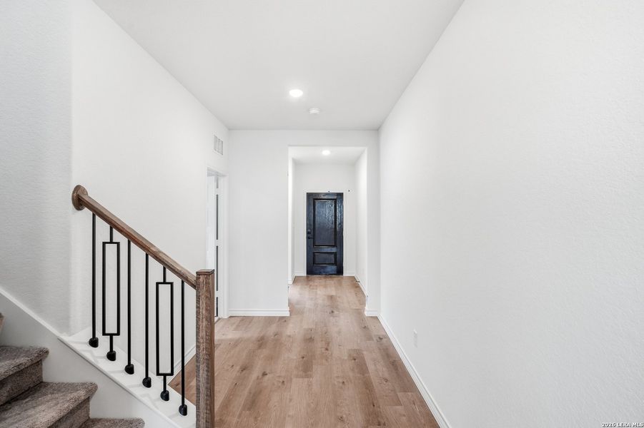 Spacious, unfurnished interior of a new home in Dove Song, Marion (Image 17).