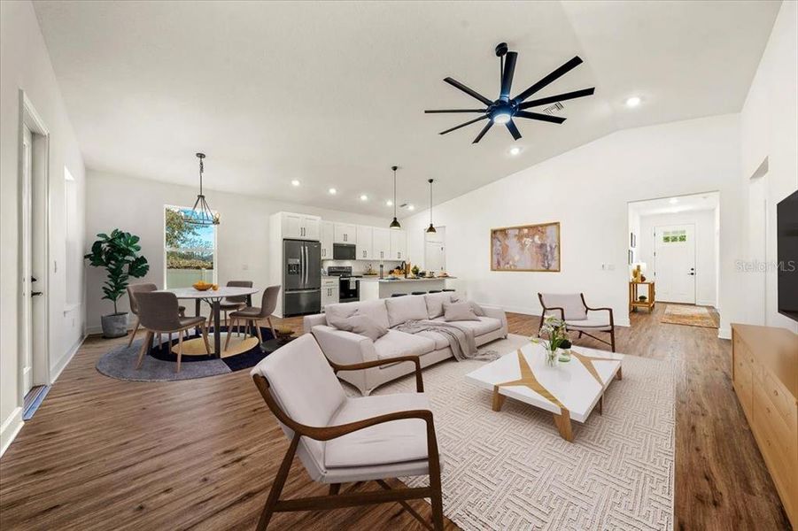 Furnished interior view inside a new home in , Spring Hill (Image 19).