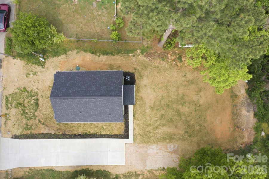 Image 36 of a home in .