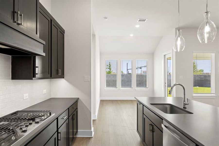 15. 2600 Andorra - Kitchen (4)