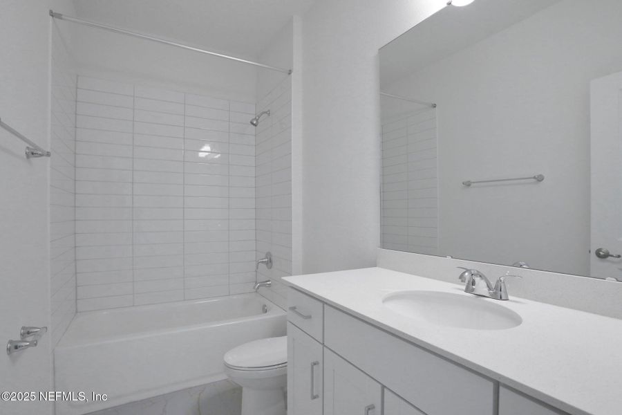 Furnished interior view inside a new home in Hyland Trail, Green Cove Springs (Image 11).