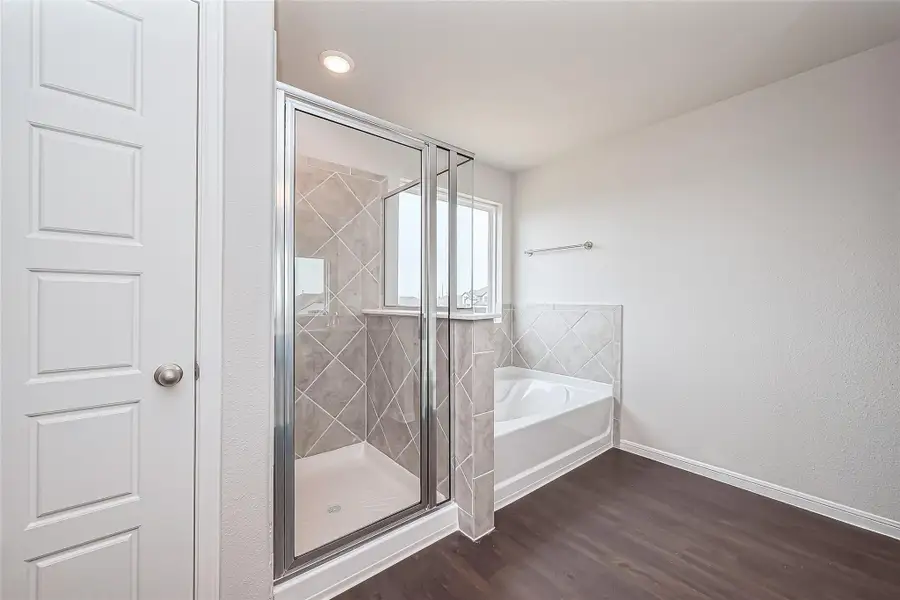Furnished interior view inside a new home in Rollingbrook Estates, Baytown (Image 11).