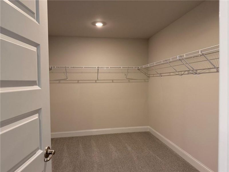 Spacious, unfurnished interior of a new home in Magnolia Villas, Cornelia (Image 27).