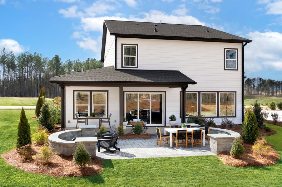 Representative exterior details of a home built from the The Wedgewood by David Weekley Homes in Hardy Pond, Rock Hill (Image 3).