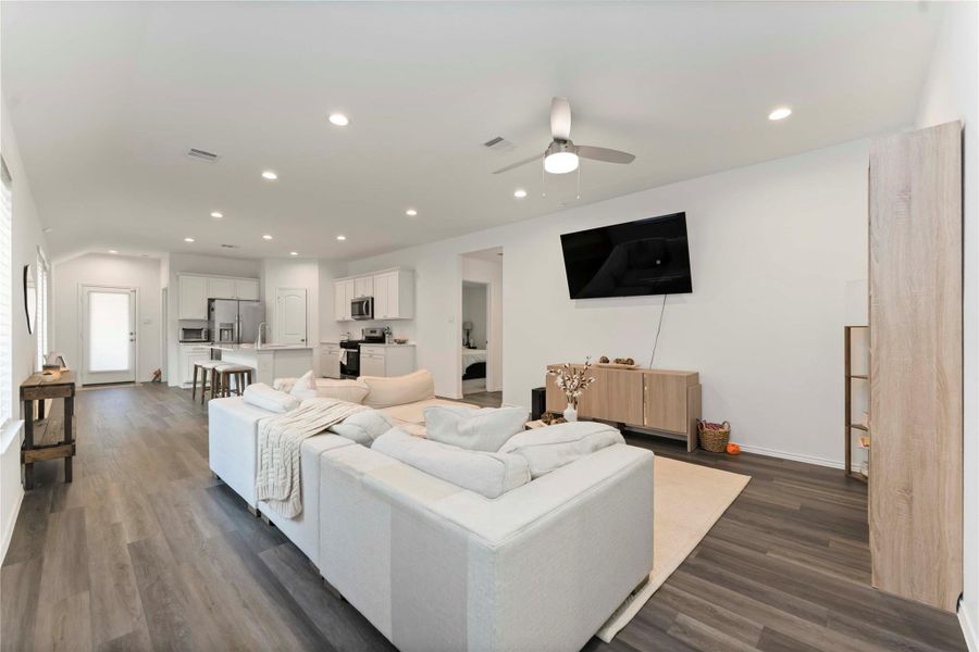 Furnished interior view inside a new home in Sunterra, Katy (Image 14). Furnished interior view inside a new home in Sunterra, Katy (Image 14).