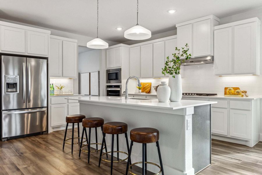 Furnished interior view inside a new home in Dove Hollow, Waxahachie (Image 7).