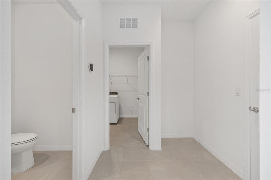 Spacious, unfurnished interior of a new home in Calesa Township, Ocala (Image 42).