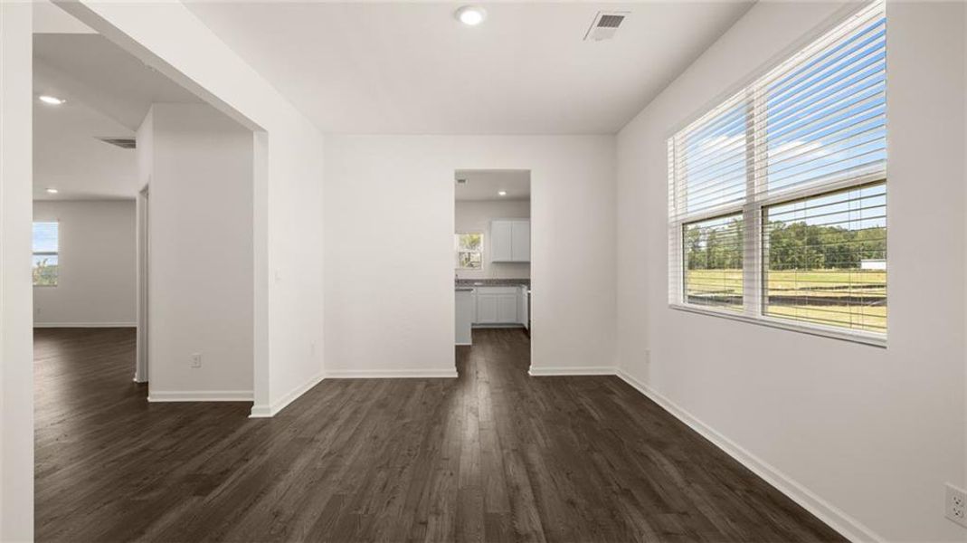 Spacious, unfurnished interior of a new home in Oakchase at Hampton, Hampton (Image 15).
