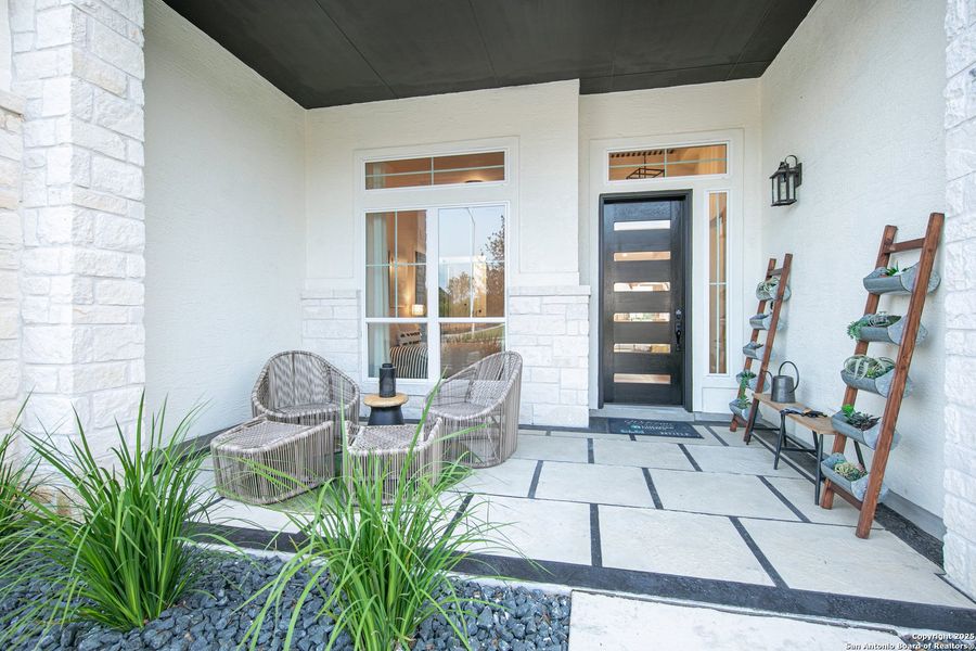 Exterior details and patio area of a home in Mesa Western, Cibolo (Image 2). Exterior details and patio area of a home in Mesa Western, Cibolo (Image 2).
