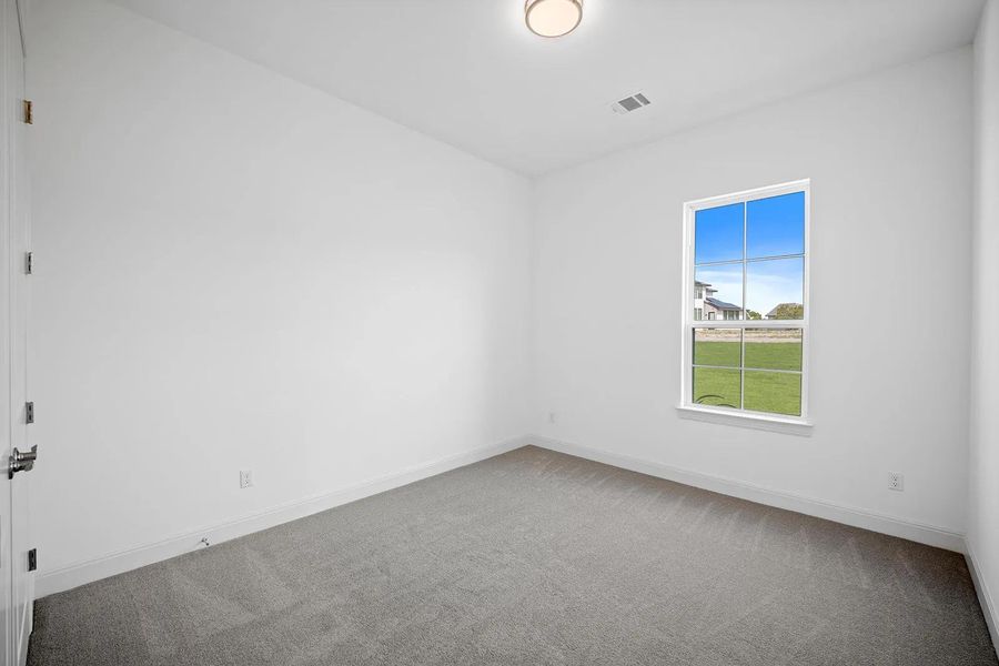 Spacious, unfurnished interior of a new home in Clearwater Ranch, Liberty Hill (Image 11). Spacious, unfurnished interior of a new home in Clearwater Ranch, Liberty Hill (Image 11).