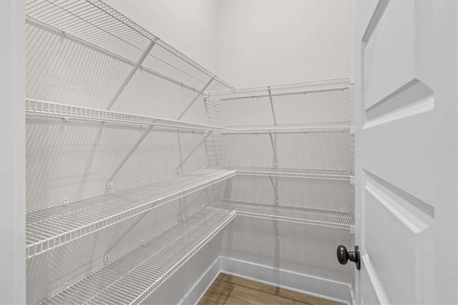 Spacious, unfurnished interior of a new home in , Temple (Image 14).