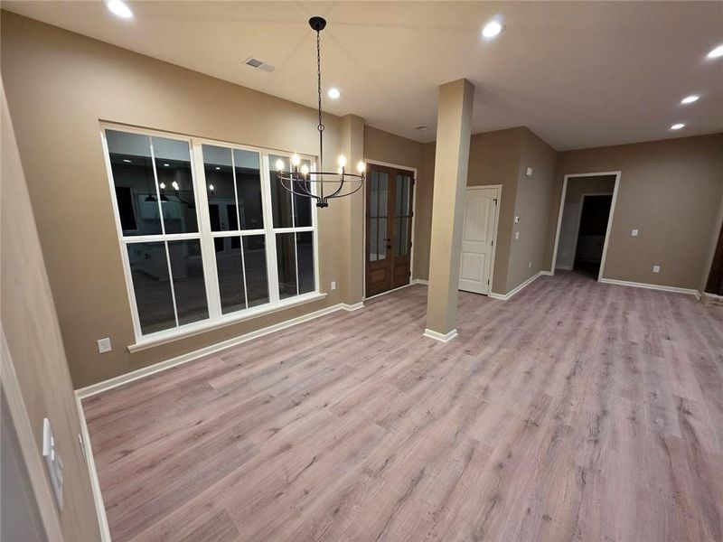 Spacious, unfurnished interior of a new home in , Jasper (Image 8).