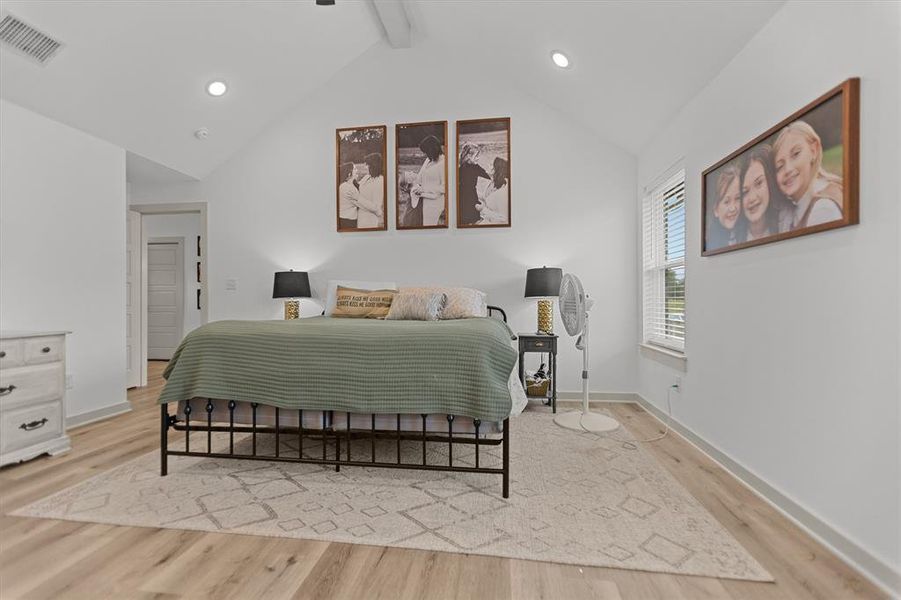 Furnished interior view inside a new home in , Lindale (Image 7).