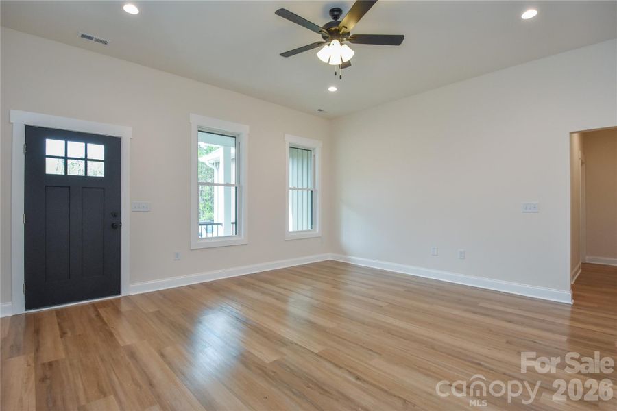 Spacious, unfurnished interior of a new home in , Catawba (Image 12).